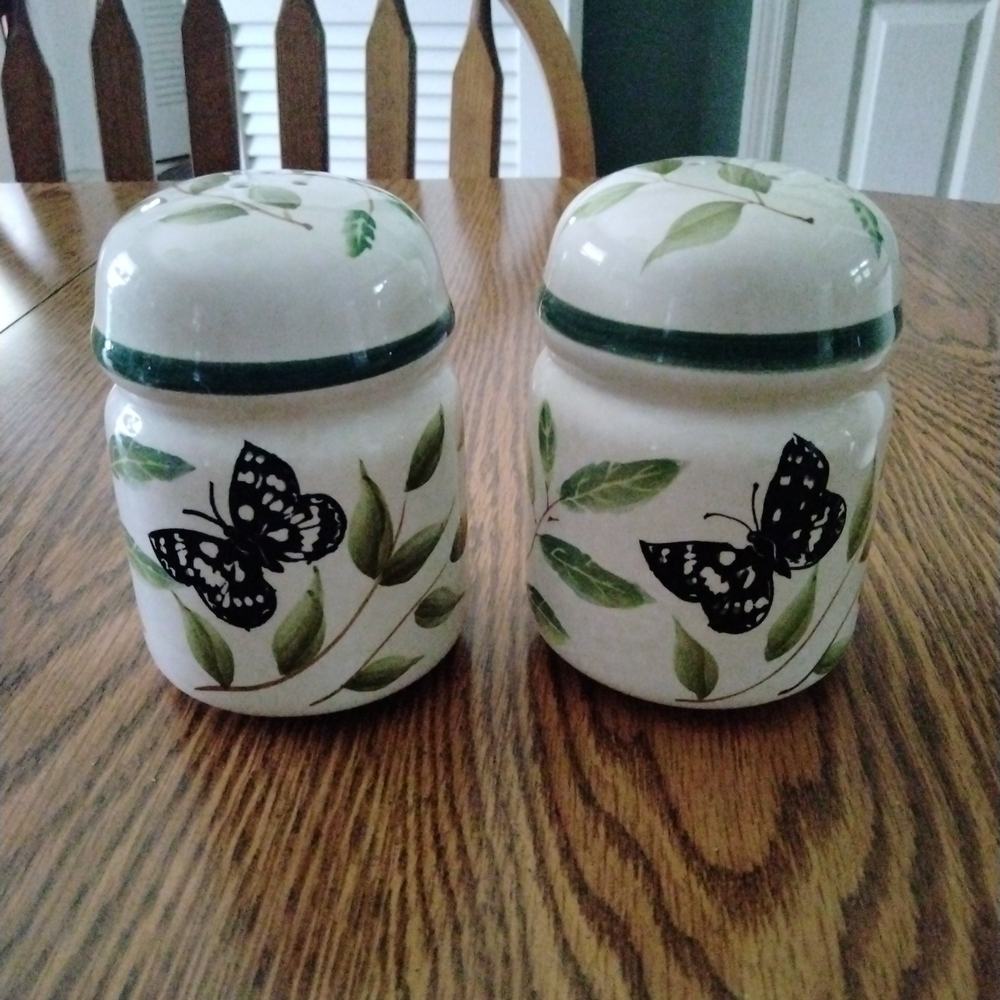 Butterfly Leaf Ceramic Jar Set